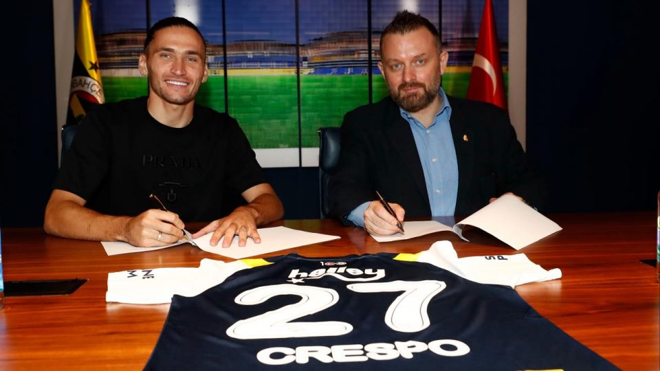Fenerbahçe Miguel Crespo’nun sözleşmesini uzattı